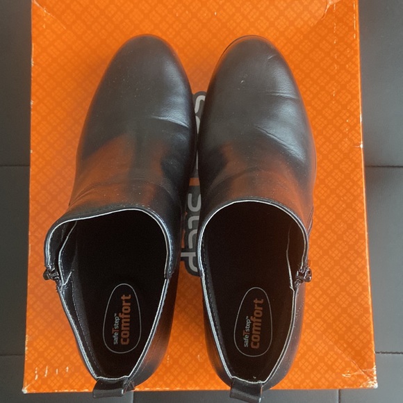 Safe T step slip resistant boots - Picture 3 of 3